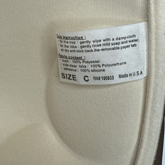 Victoria’s Secret Style Secrets Plunge Adhesive Nude Underwire Bra Size C - Picture 5 of 7